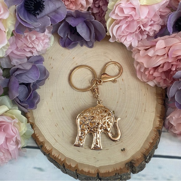 Gorgeous Ornate Pink Crystal Elephant Keychain Charm - Picture 12 of 15